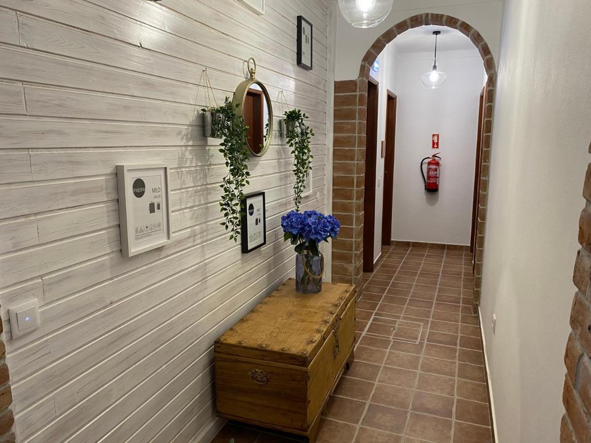 לינה וארוחת בוקר Almodôvar Casa Da Igrejja מראה חיצוני תמונה