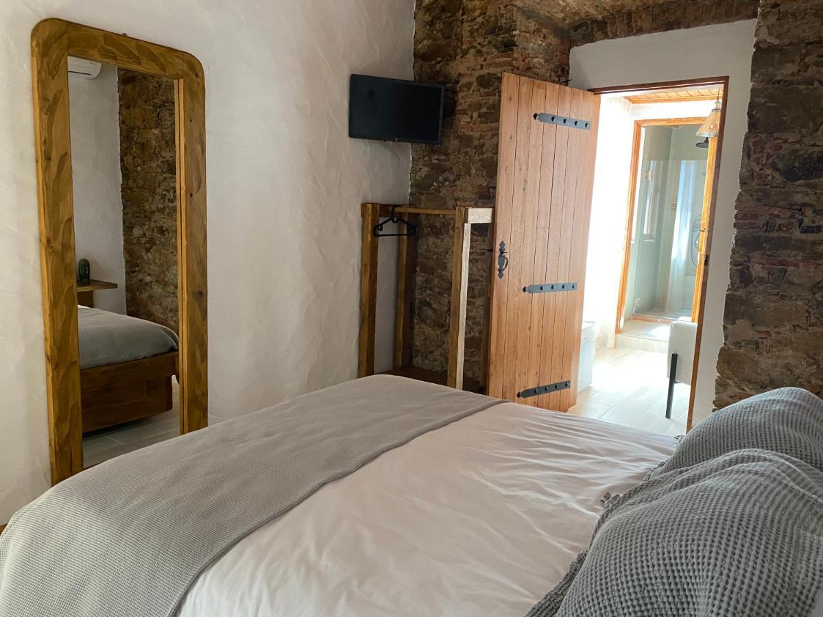 לינה וארוחת בוקר Almodôvar Casa Da Igrejja מראה חיצוני תמונה